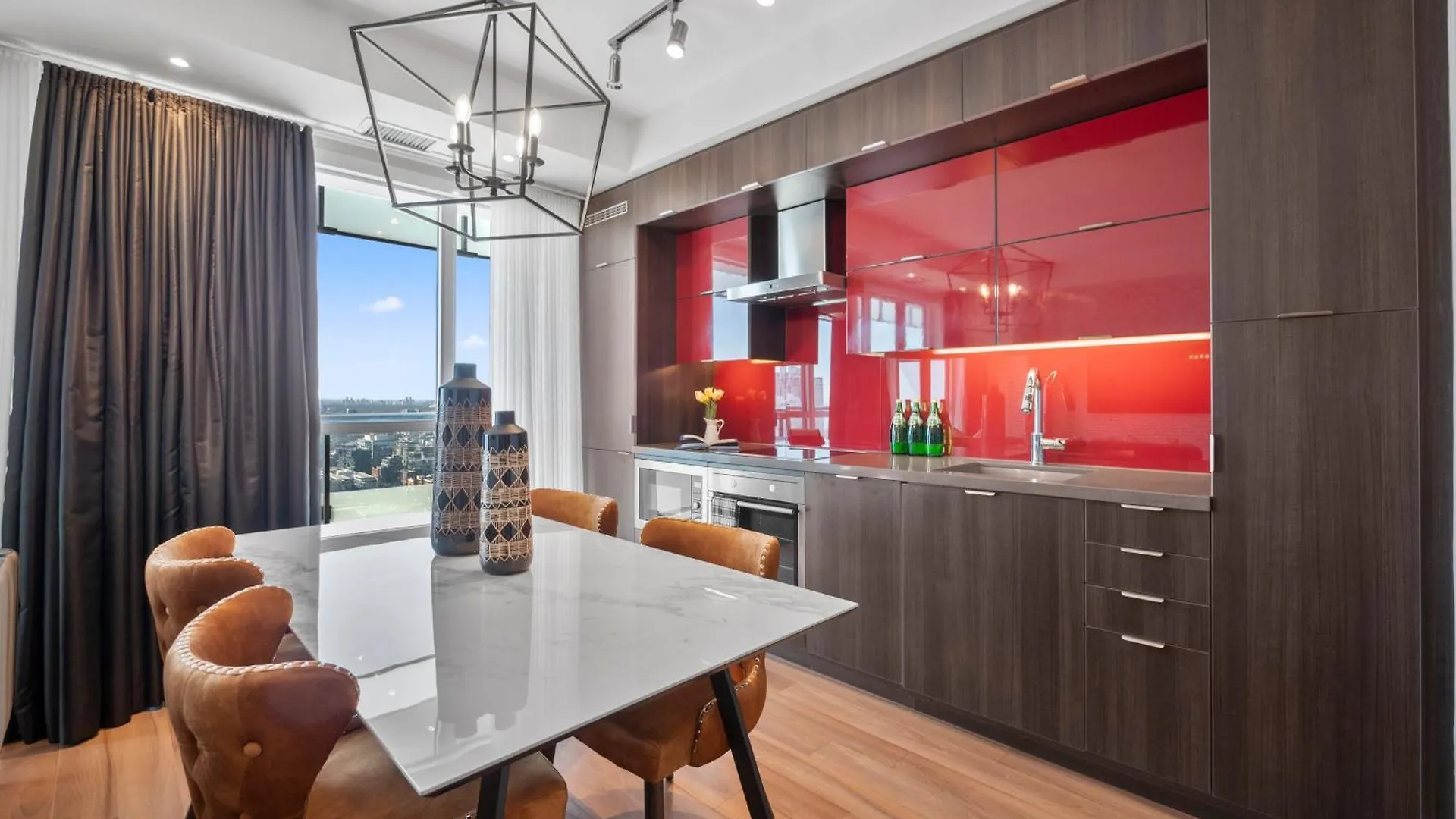 Stylish One Bedroom Suite - Entertainment District Toronto Apartman